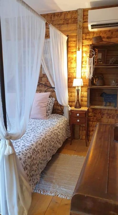 Chambre D'Hotes Le Petit Ranch Los Masos Esterno foto